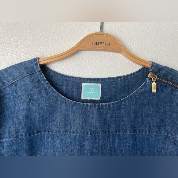 Martha Stewart Everyday Denim Zip Shoulder Blouse - Picture 4 of 4